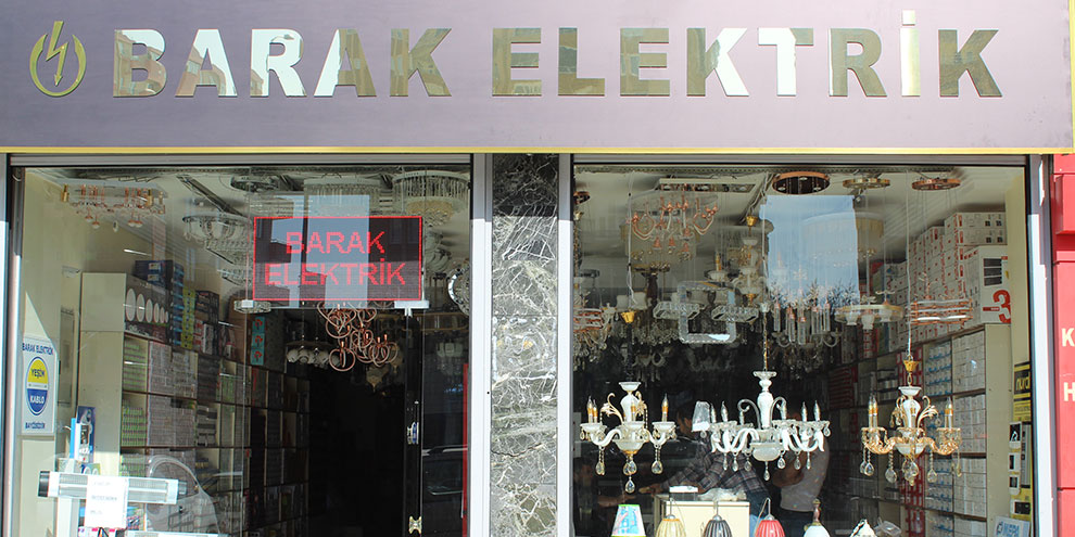 barak-elektrik-trabzon-bulvarinda-hizmete-acildi2.jpg