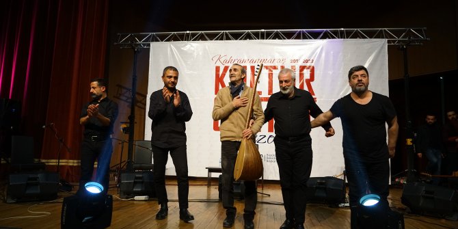 kahramanmarasta-cengiz-ozkan-konserine-yogun-ilgi-001.jpg