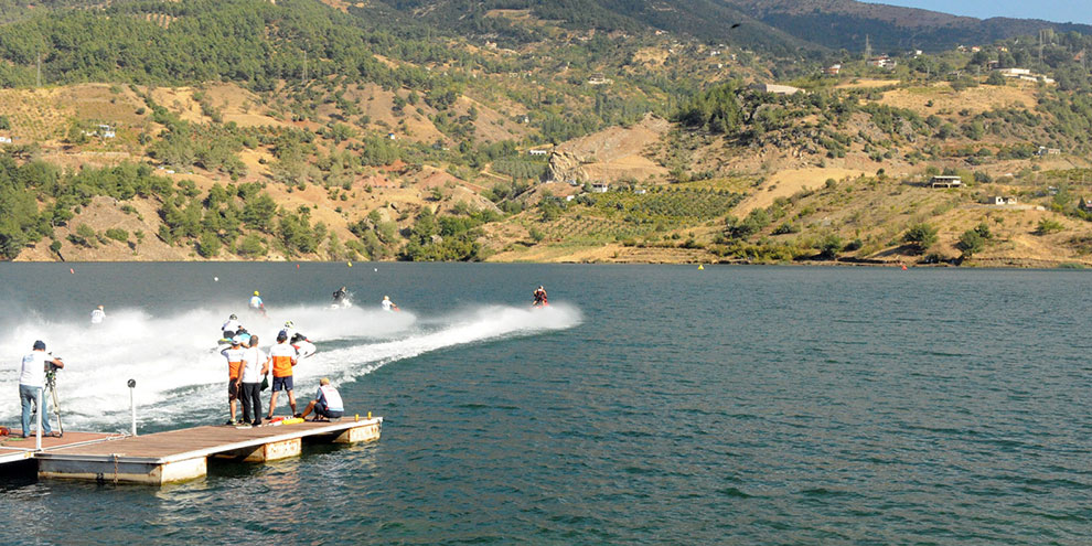 turkiye-su-jeti-ve-flyboard-sampiyonasi-yapildi5.jpg